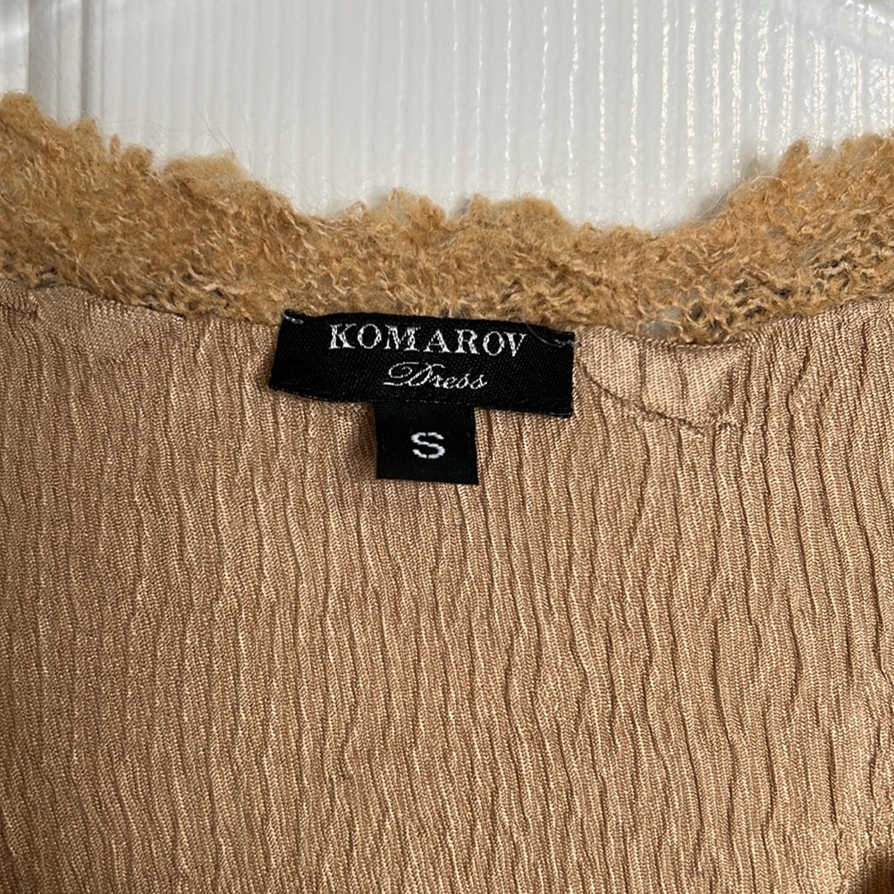 Komarov tan lace midi dress size small stretchy & comfortable - Picture 9 of 15